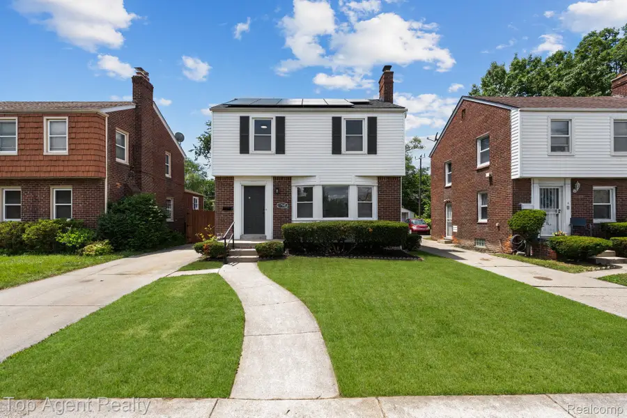 17585 Faust Avenue, Detroit, MI 48219 - #2