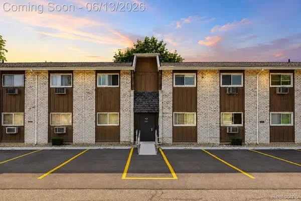 7592 Woodview Street #4, Westland, MI 48185