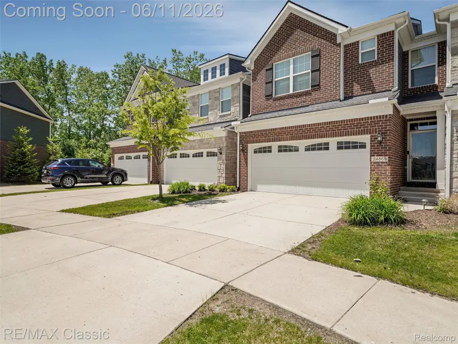 24869 Ivy, Novi, MI 48375 - #3