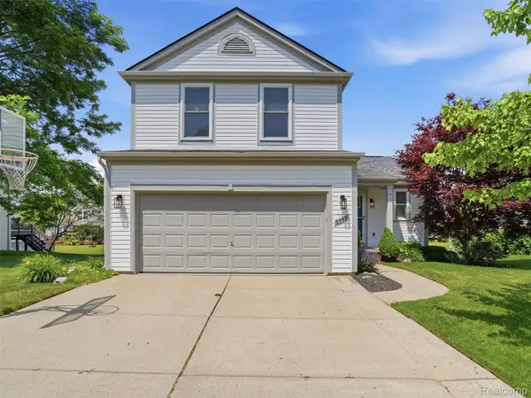 6449 Cranberry Drive, Holly, MI 48442