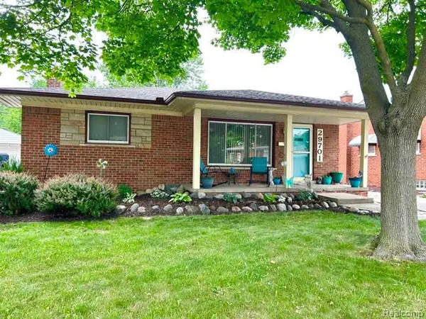 29701 Sherry Avenue, MadisonHeights, MI 48071