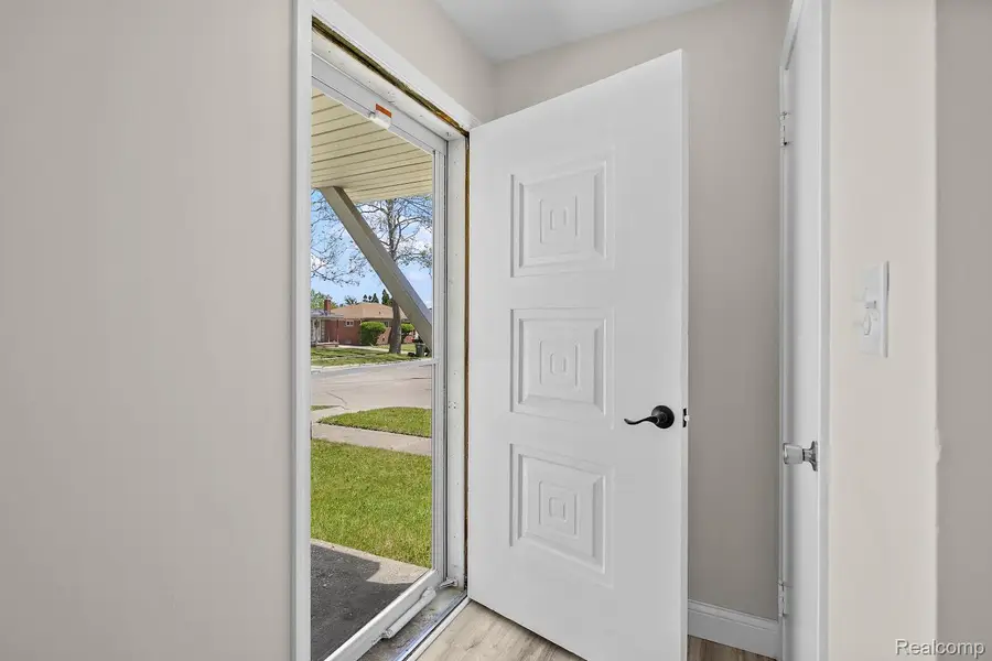 14459 Balsam Street, Southgate, MI 48195 - #2