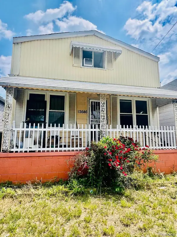 12646 Mcdougall Street, Hamtramck, MI 48212