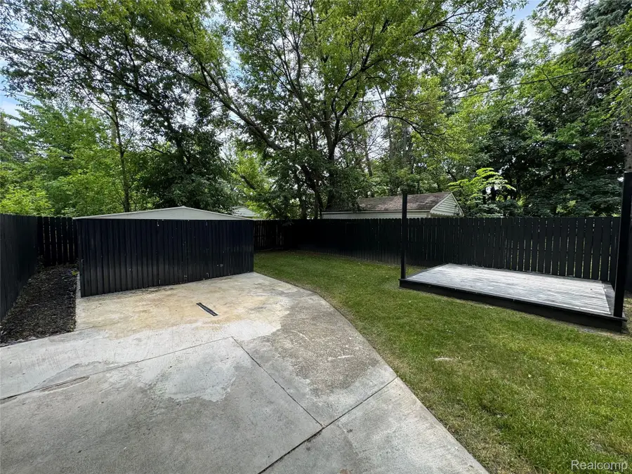 10822 Mckinney Street, Detroit, MI 48224 - #3