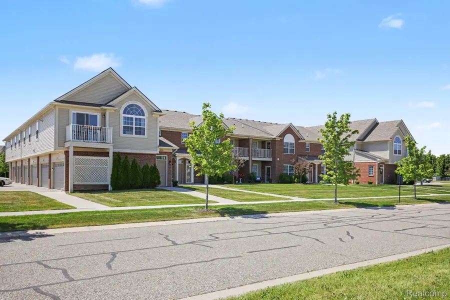 22056 Andover Drive #93, Macomb, MI 48042 - #3