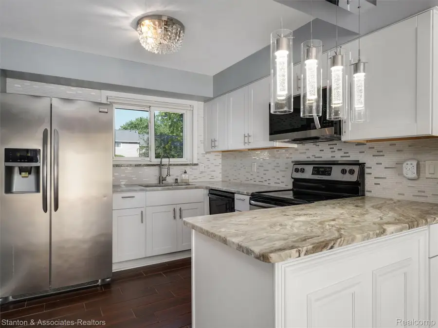 799 Kirts Boulevard, Troy, MI 48084 - #2