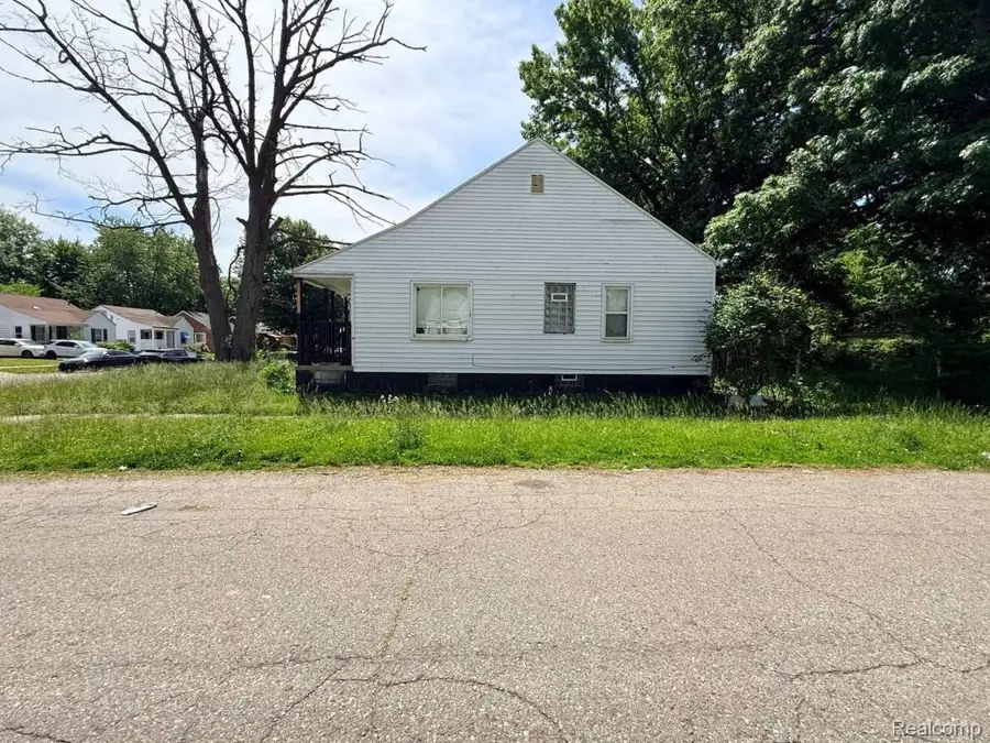 6215 Radnor Street, Detroit, MI 48224 - #2