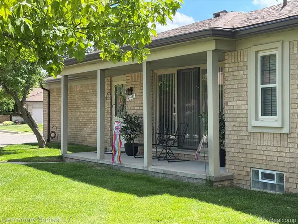 49459 Tarrytown Court, Utica, MI 48315