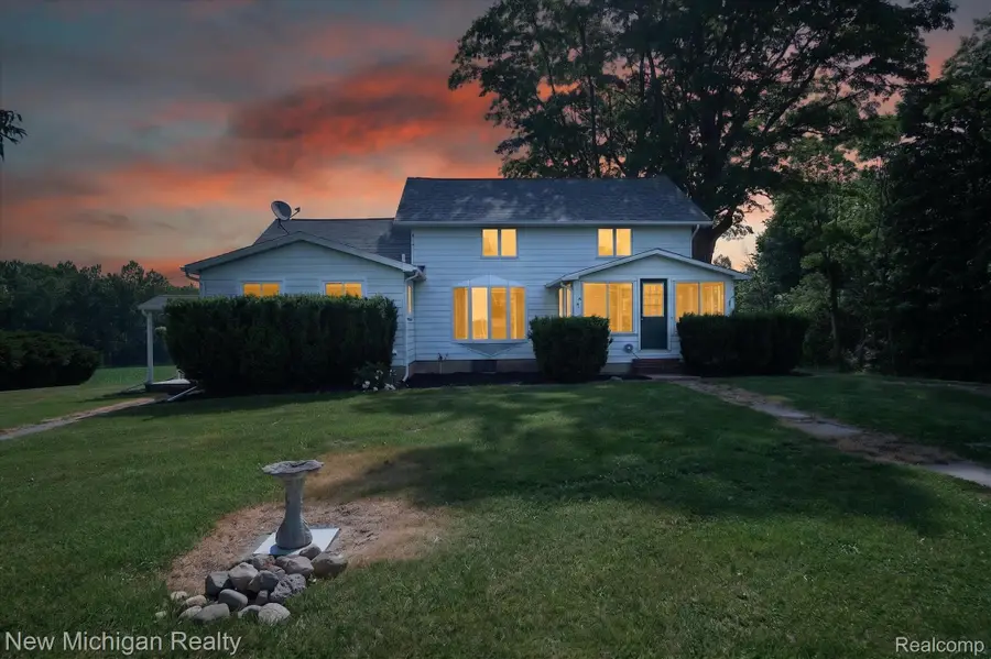 11374 Lahring Road, Byron, MI 48418 - #2