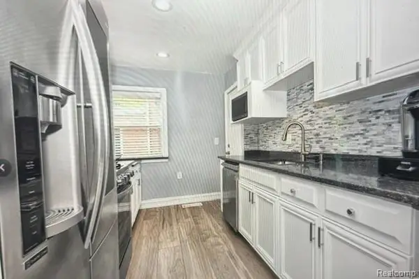146 Meridan Street, Dearborn, MI 48124