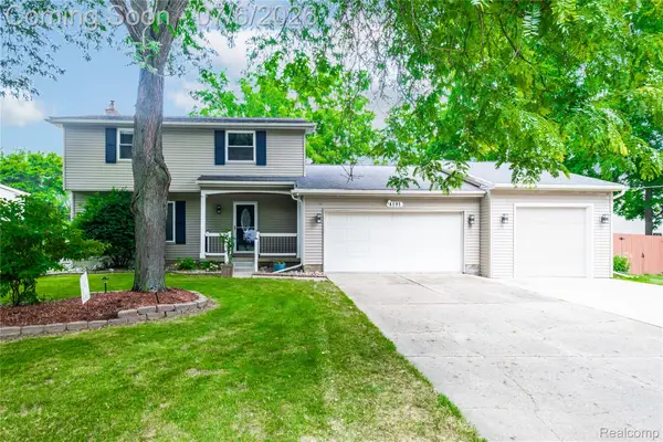 4191 Knollwood Drive, GrandBlanc, MI 48439