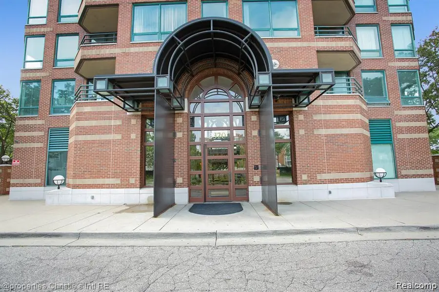 3320 Spinnaker Lane #3A, Detroit, MI 48207 - #3