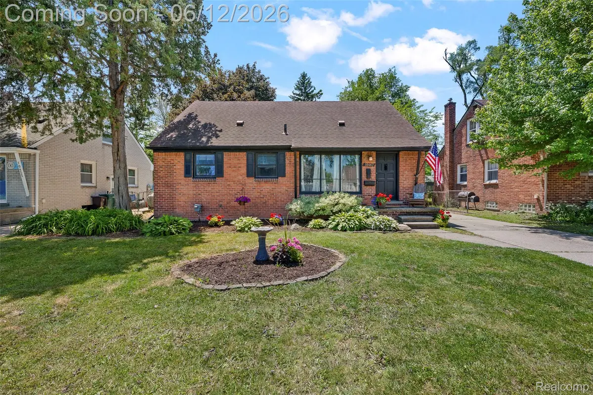 10467 W 11 Mile Road, Huntington Woods, MI 48070 - #1