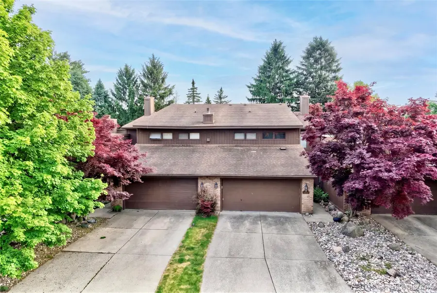 1448 Beaumont Court, Flushing, MI 48433 - #2