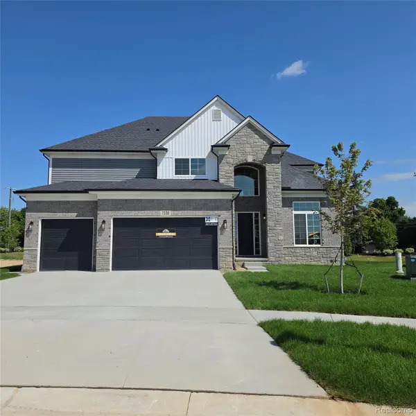 7338 Brys Drive, ShelbyTwp, MI 48316