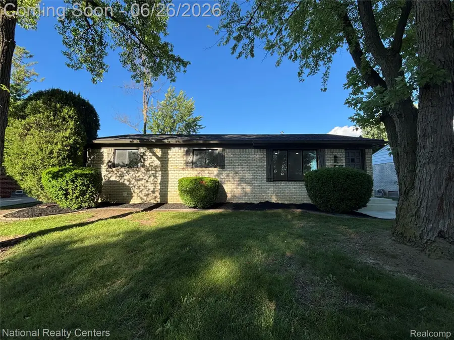 2362 Milverton Drive, Troy, MI 48083 - #2