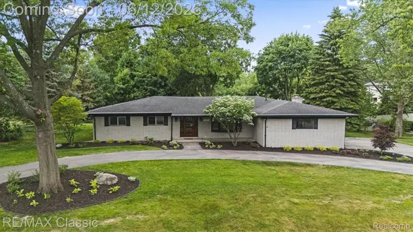 12901 Drury Lane, Plymouth, MI 48170