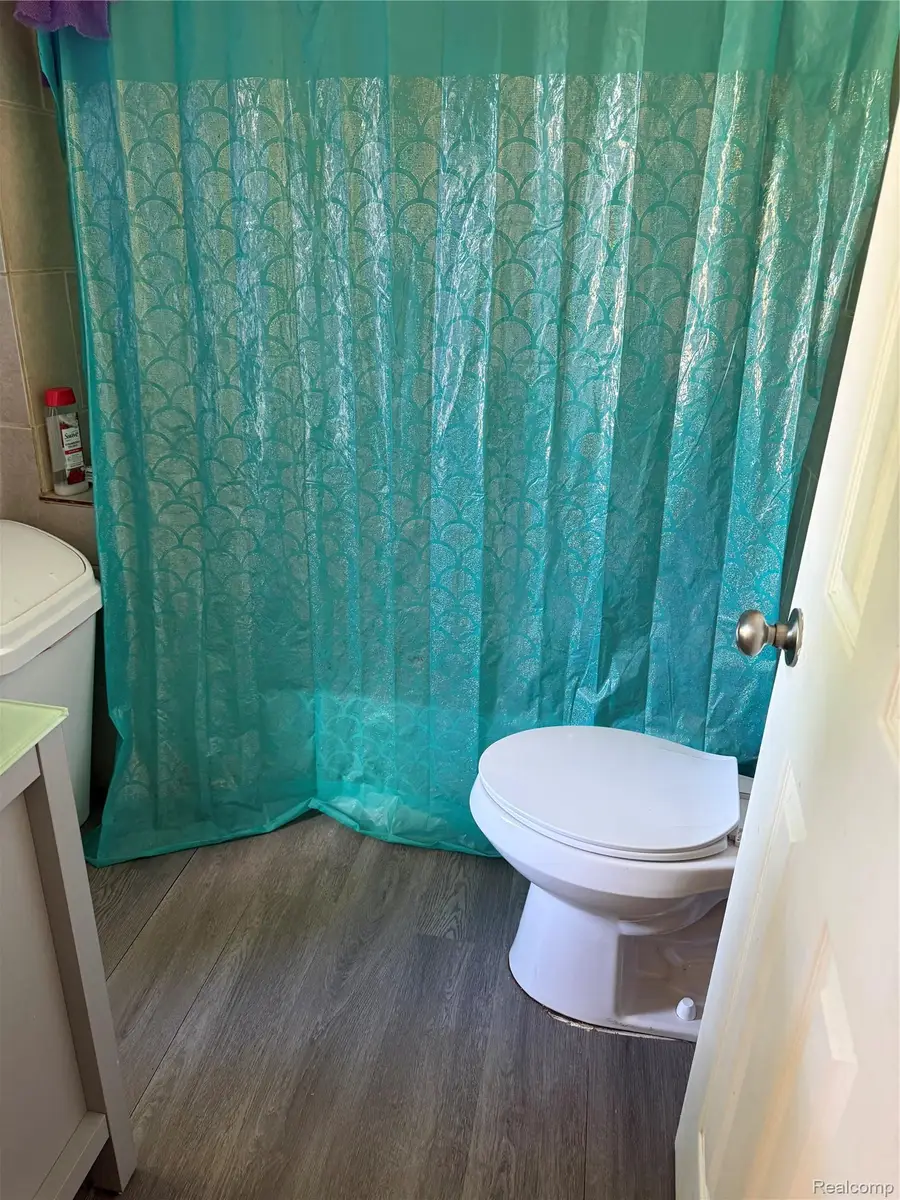 16705 Plainview Avenue, Detroit, MI 48219 - #2
