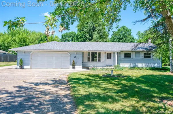 2653 Porcupine Trail, Lapeer, MI 48446