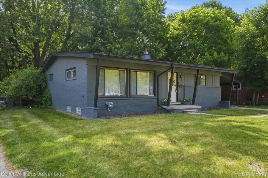 20250 Brentwood Street, Livonia, MI 48152 - #2
