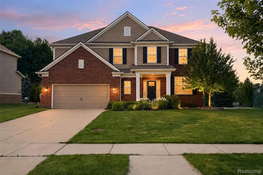 354 Findley Circle, Orion, MI 48360 - #2