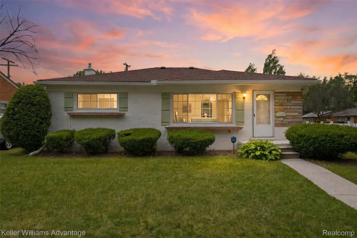 23111 Scotia Road, Oak Park, MI 48237 - #1