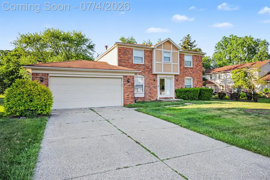 28945 Nottoway Drive, Farmington Hills, MI 48331 - #3