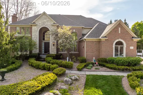 5173 Serena Drive, Troy, MI 48098