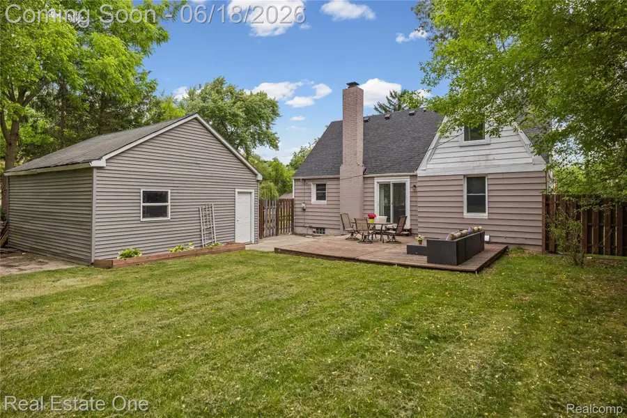2275 Richwood Road, Auburn Hills, MI 48326 - #3