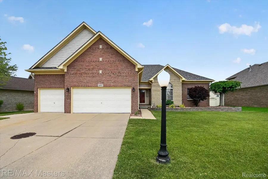 28817 Sugar Island Court, Rockwood, MI 48173 - #2