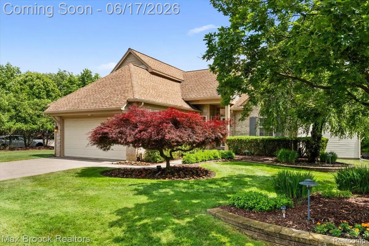 34896 Pennington Drive, Farmington, MI 48335 - #1