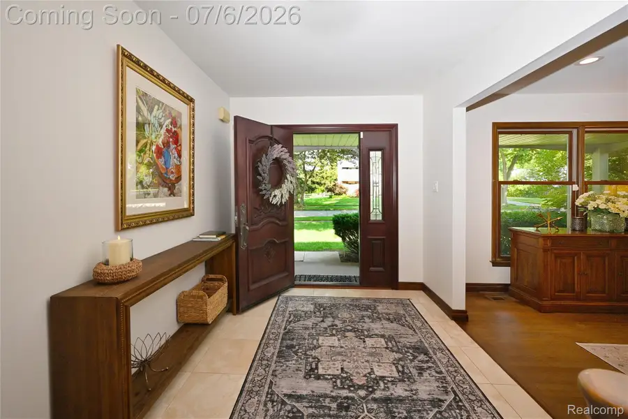 3798 Ledge Drive, Troy, MI 48084 - #3