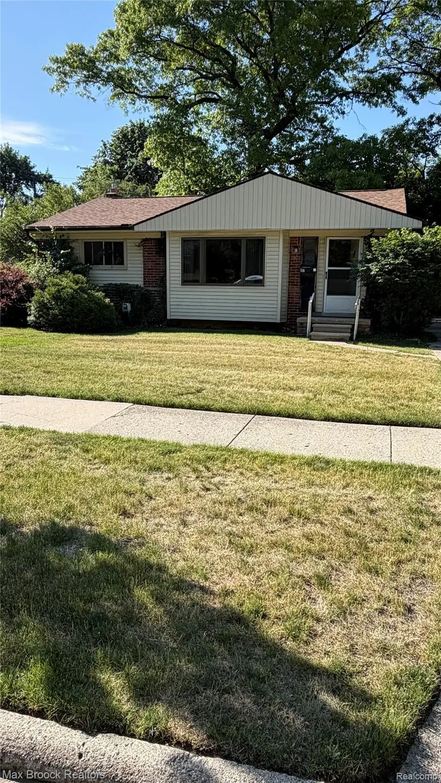 267 Winry Drive, Rochester Hills, MI 48307 - #2