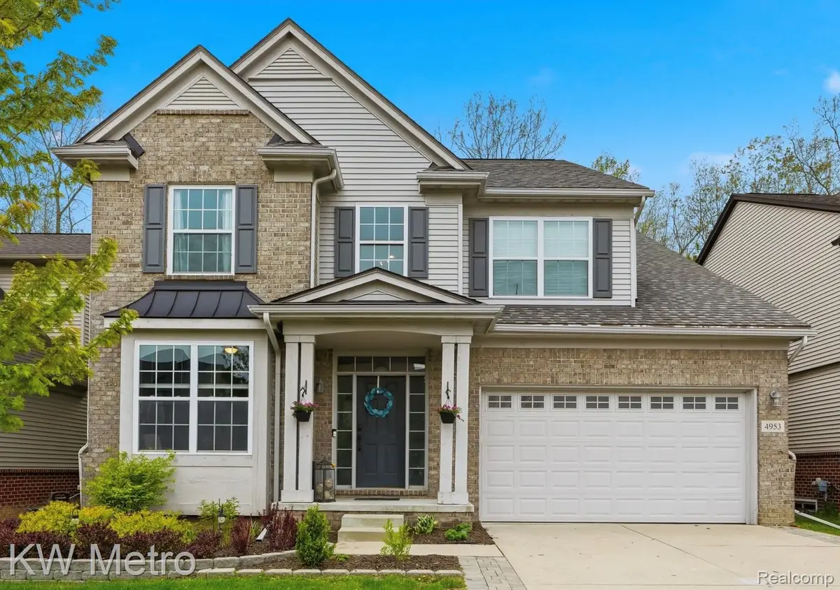 4953 W Stonegate Circle, Orion, MI 48359 - #1