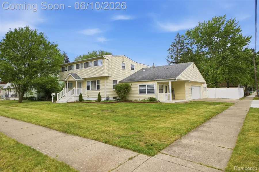 32120 Bock Street, Garden City, MI 48135 - #2