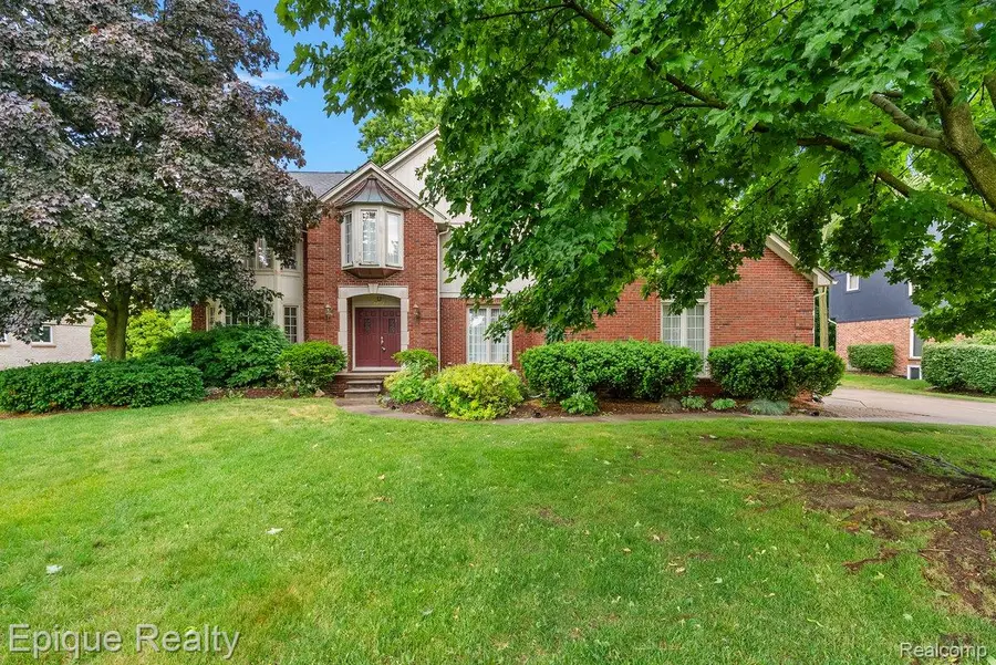 1719 Hickory Bark Lane, Bloomfield Hills, MI 48304 - #3