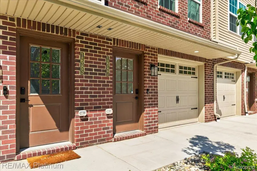1687 Pinecroft Lane, Howell, MI 48855 - #2