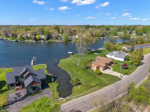 188 Wolverine Drive, WolverineLake, MI 48390