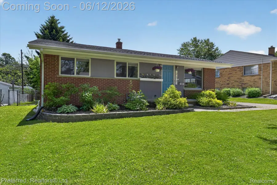 272 Lawson Street, Saline, MI 48176 - #2