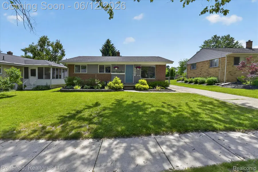 272 Lawson Street, Saline, MI 48176 - #3