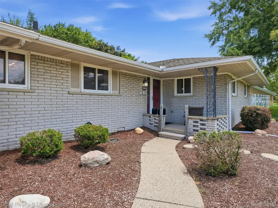 34260 Five Mile Road, Livonia, MI 48154 - #3