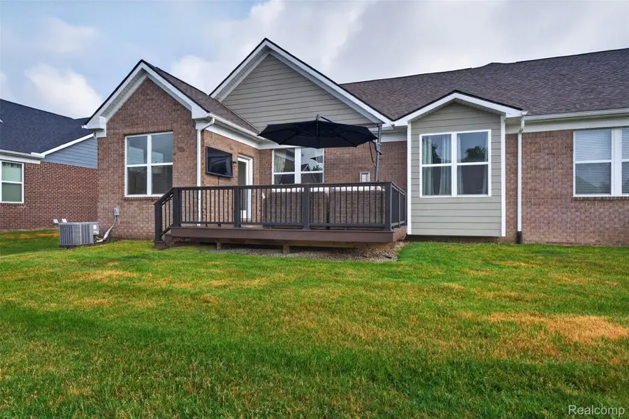 48827 Windfall Road, Novi, MI 48374 - #3