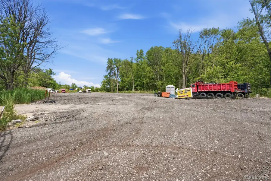 24311 Charles Street, Mount Clemens, MI 48036 - #2