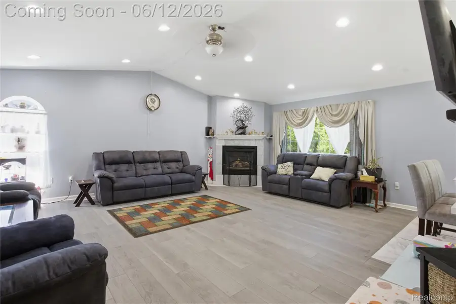 16362 Paddock Club Boulevard, Linden, MI 48451 - #2