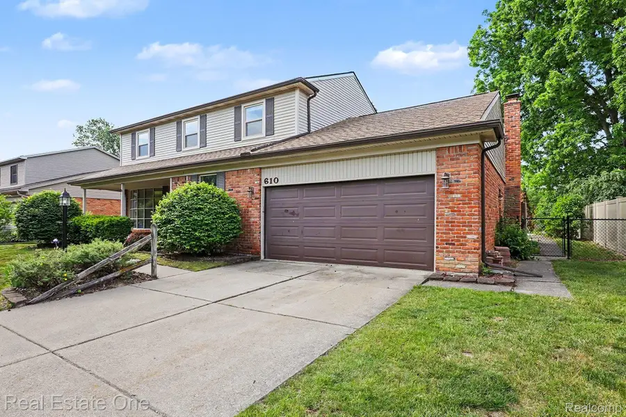 610 Thurber Drive, Troy, MI 48085 - #2