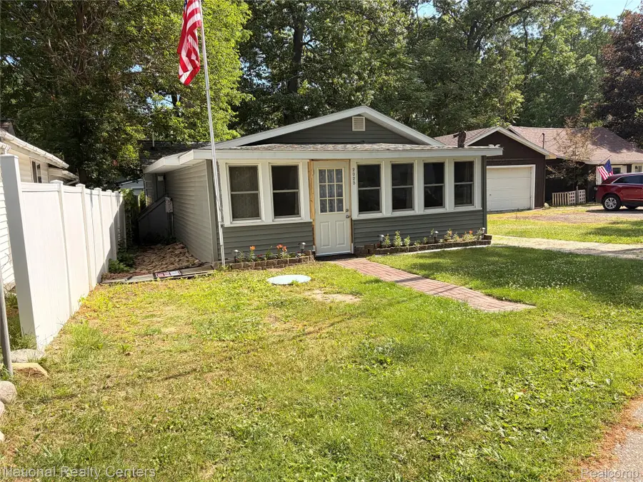 2025 Parkwood Court, Brooklyn, MI 49230 - #2