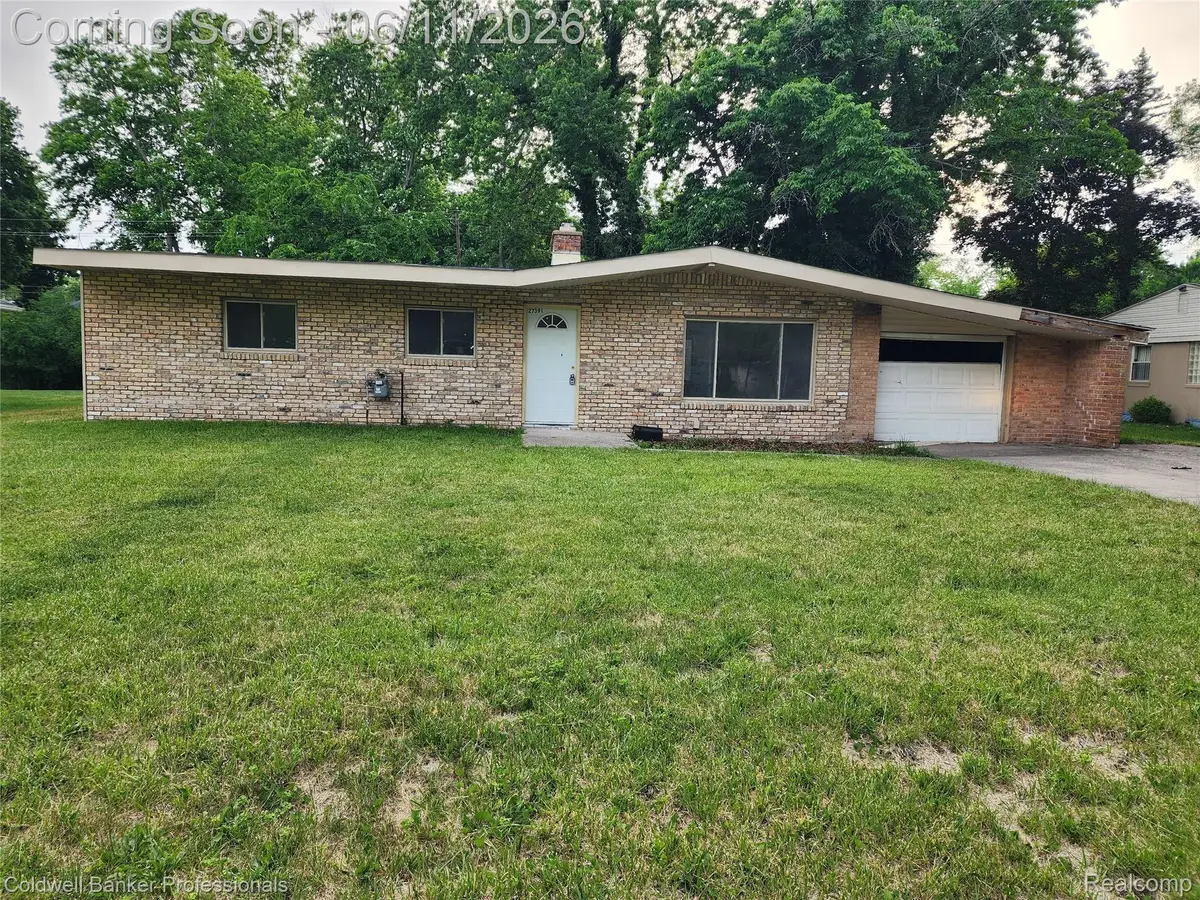 27391 Spring Arbor Drive, Southfield, MI 48076 - #1