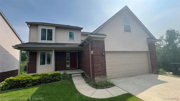 3493 Silver Stone Drive #5, Milford, MI 48380