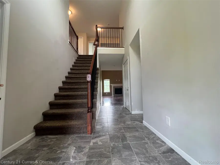 3493 Silver Stone Drive #5, Milford, MI 48380 - #2