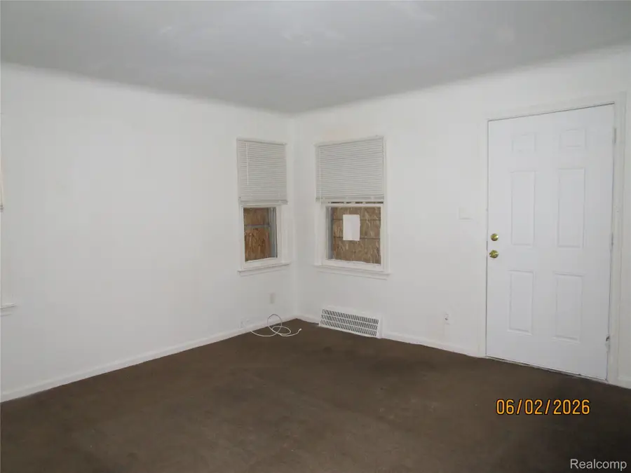 19393 Rowe Street, Detroit, MI 48205 - #3